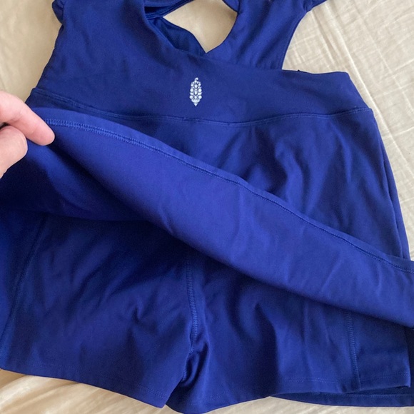 Free people free movement Transcend Limits Skortsie in Ultra Indigo, M - Picture 4 of 9